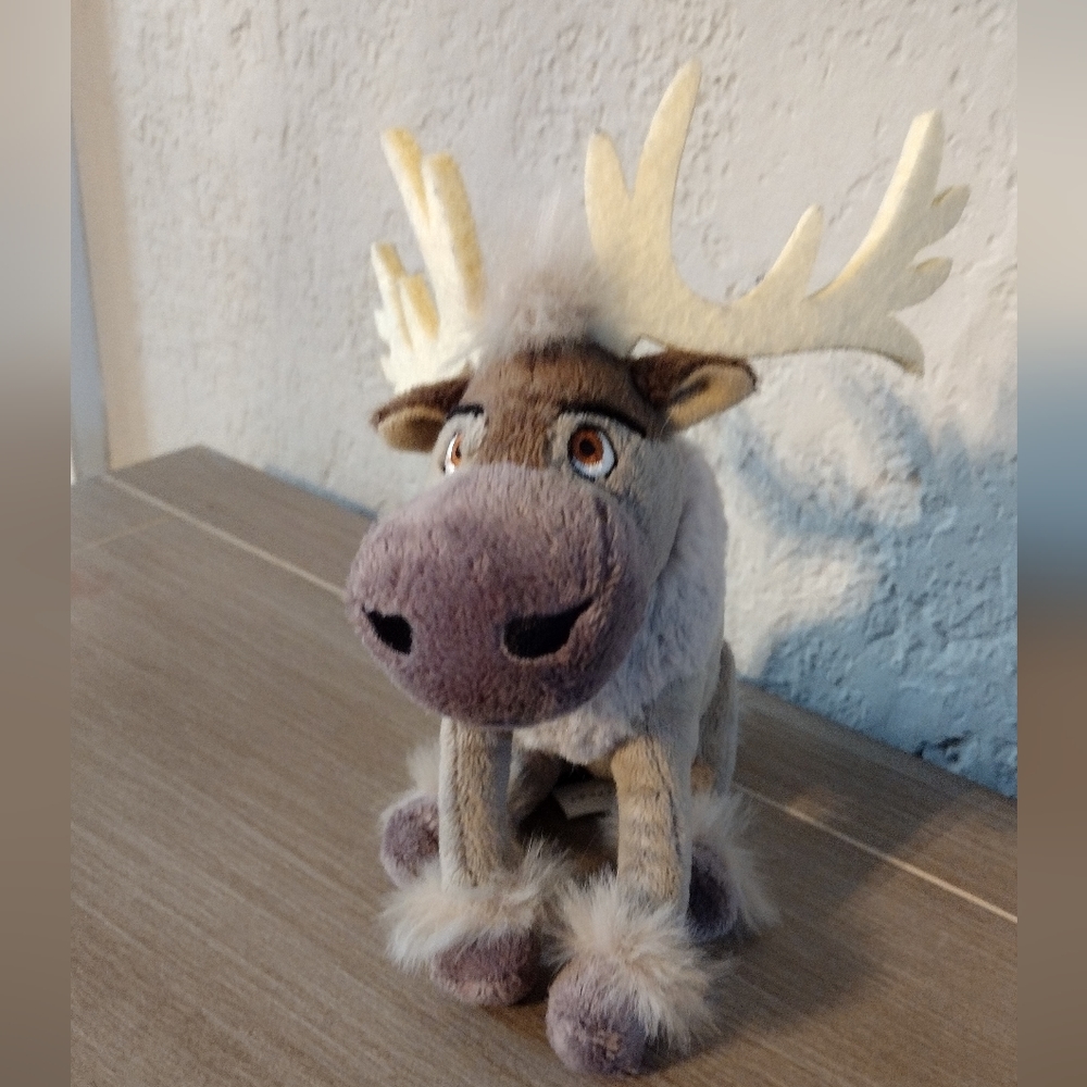 Disney's Frozen Svan Plush Tiy